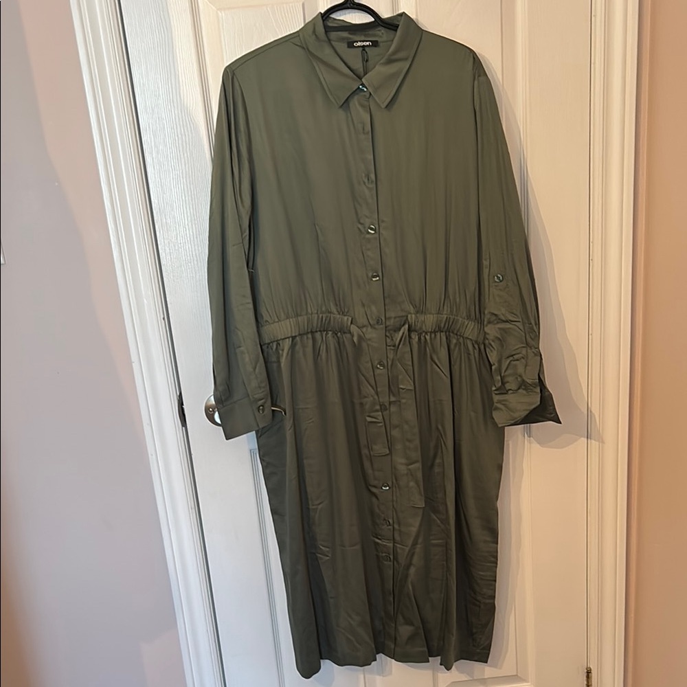 Olive Green Button-Up Midi Dress